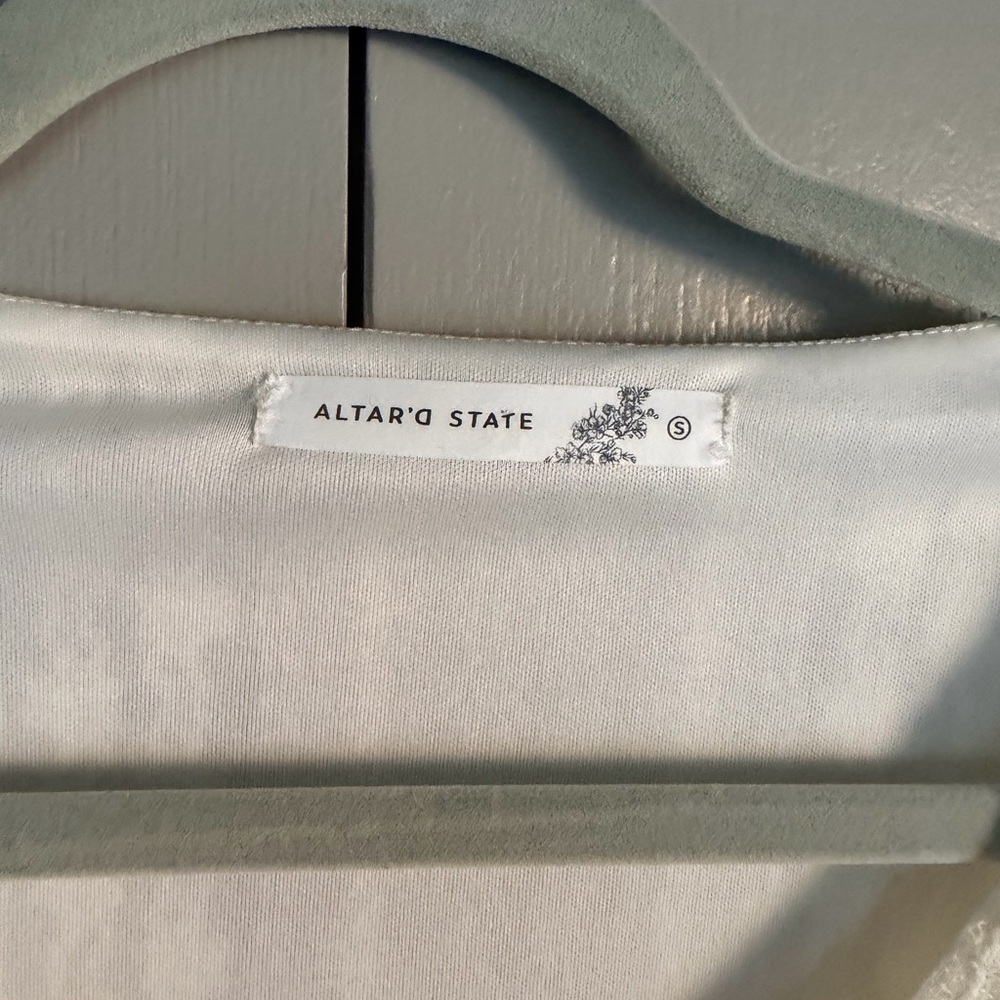 Altar'd State Boston Bell Sleeve Lace Top - Picture 4 of 4